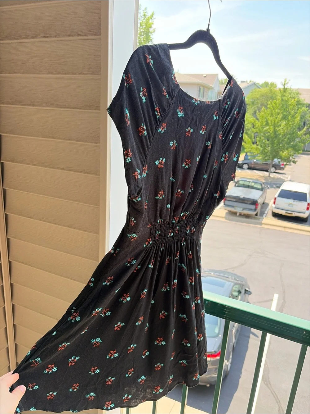 🦋✨Free People Black Floral Mini Dress Boho Babydoll 100% Viscose V Tie Size XS